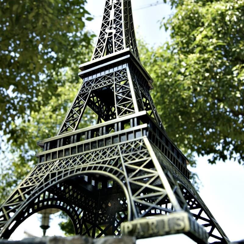 Metal Sculpture <br/> Eiffel Tower Statue