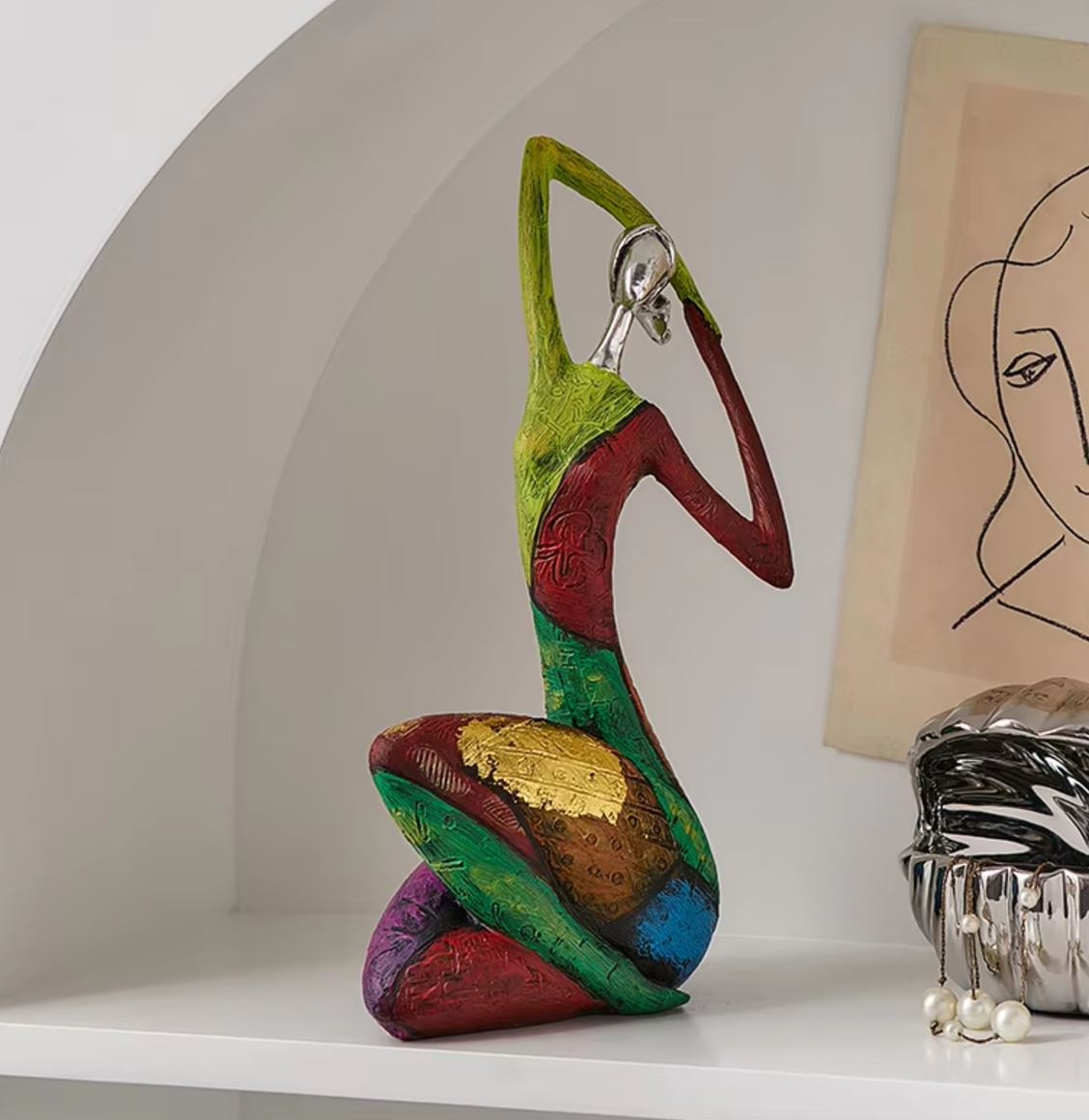 Contemporary Decorative Woman Statue 27 cm