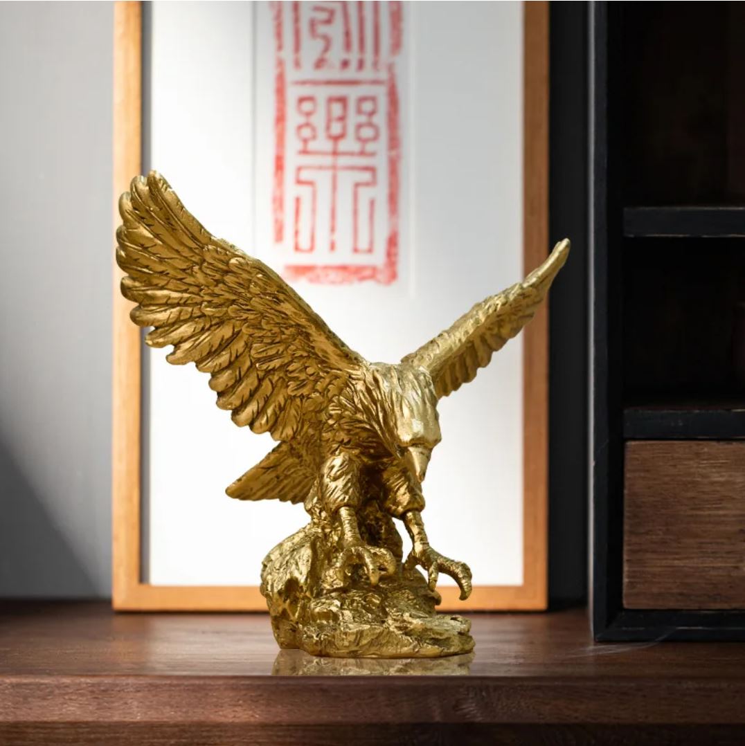 Gold Eagle Statue 17 cm