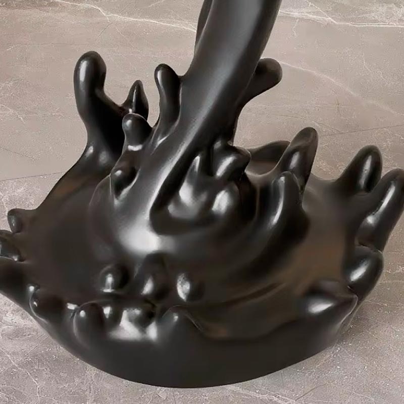 Black & Gold Whale Design Statue – Contemporary Sculpture in Resin 80 cm