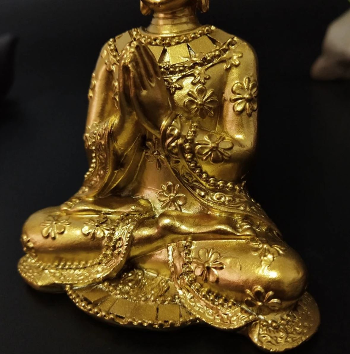 Female Buddha Statue, Gold, 10 cm