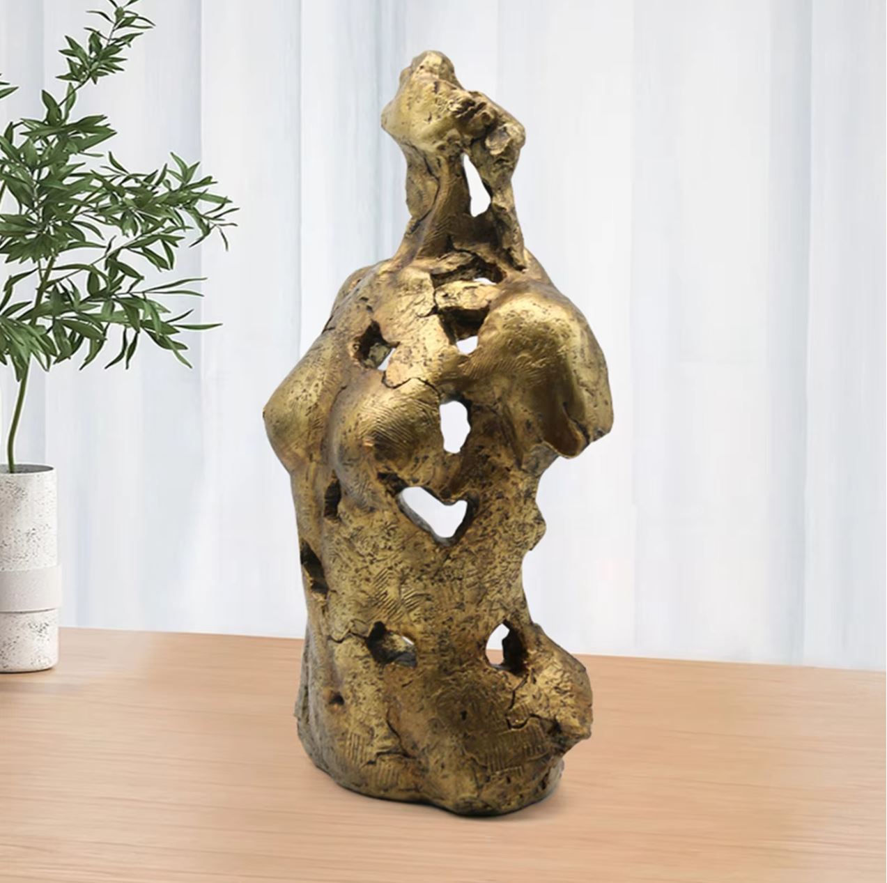 Woman Bust in Resin 27 cm
