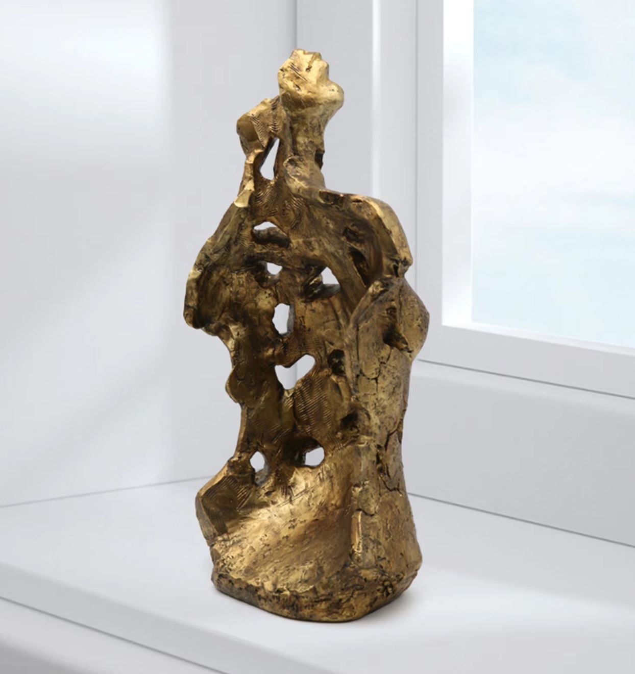 Woman Bust in Resin 27 cm