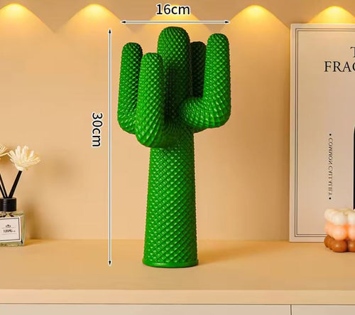 Green Design Cactus Statue in Resin 30 cm