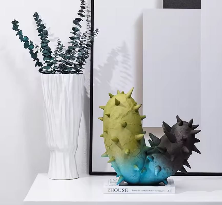 Design Cactus Sculpture in Resin 36 cm