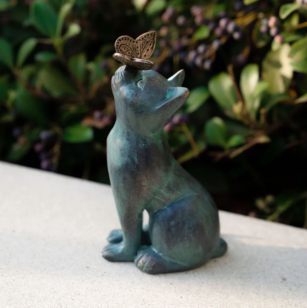Cat with Butterfly Statue for Outdoors 20 cm
