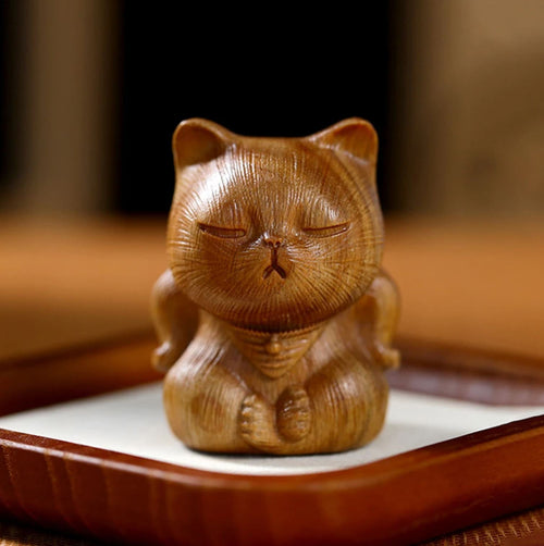 Cat Statuette in Wood 8 cm