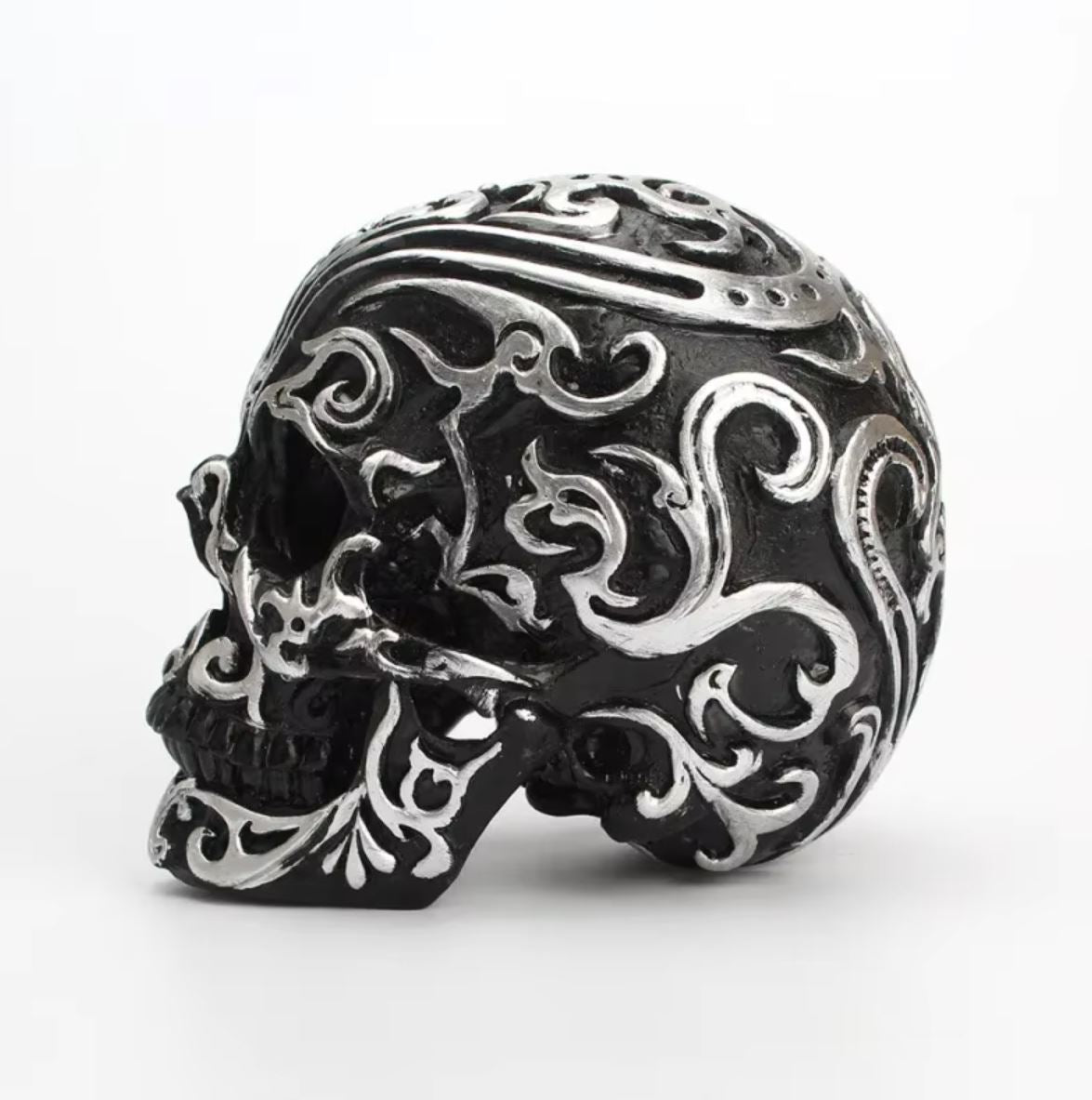 Black & White Mexican Skull Statue 12 cm
