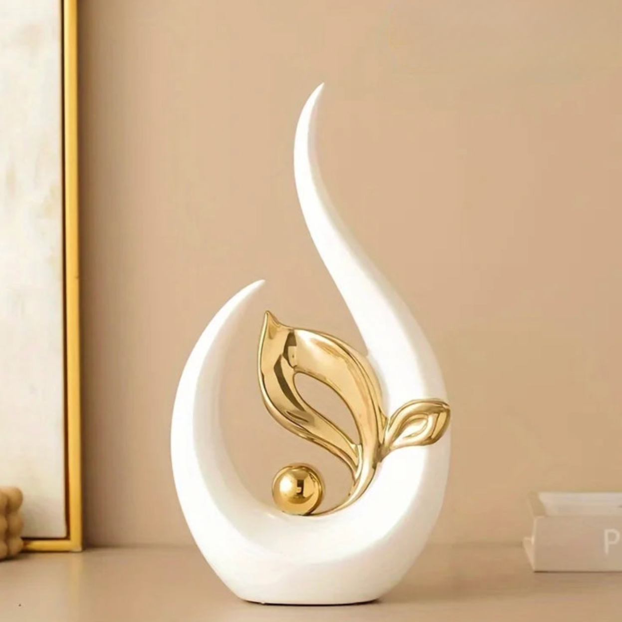 Nordic Aura Sculpture