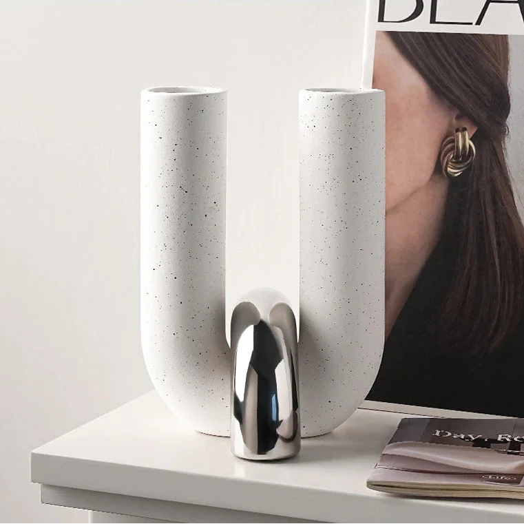 Golden Pause™ Sculptural Vase