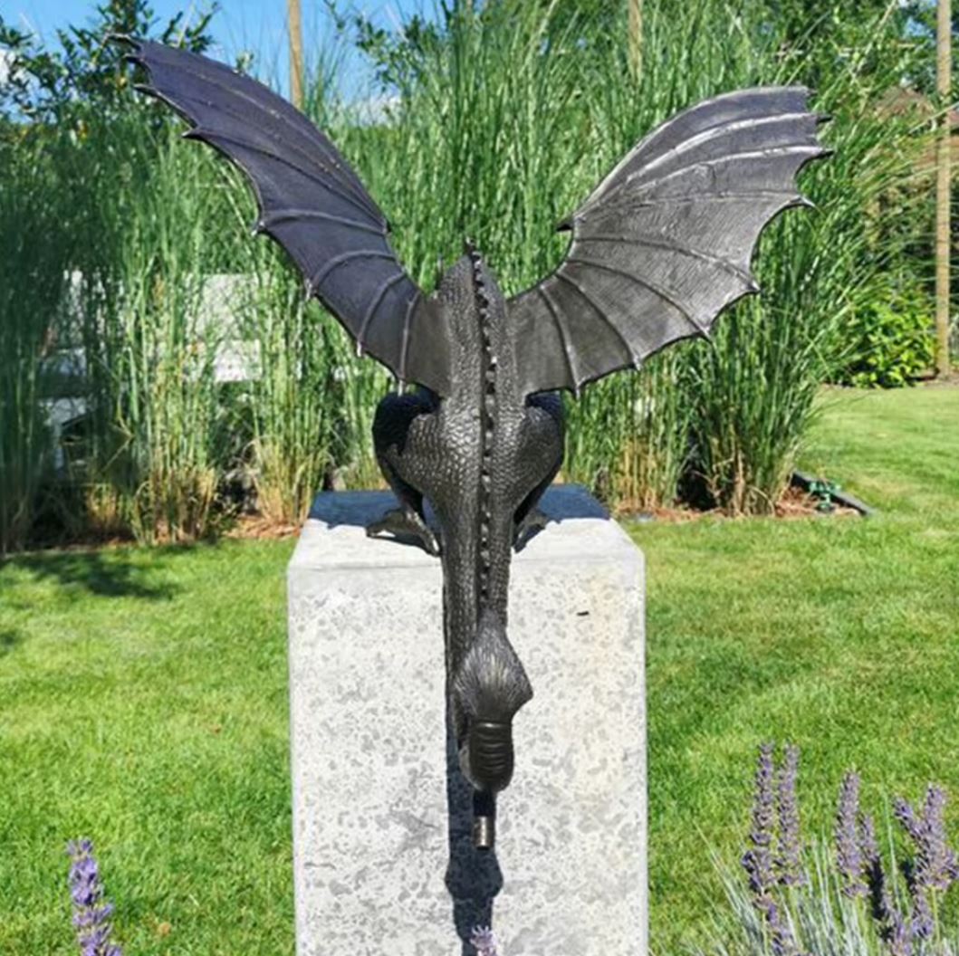 Dragon Statue in Resin for Outdoor/Garden - Fountain-Compatible - 30 cm