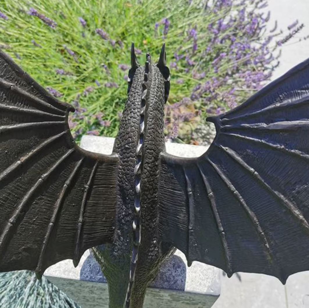 Dragon Statue in Resin for Outdoor/Garden - Fountain-Compatible - 30 cm
