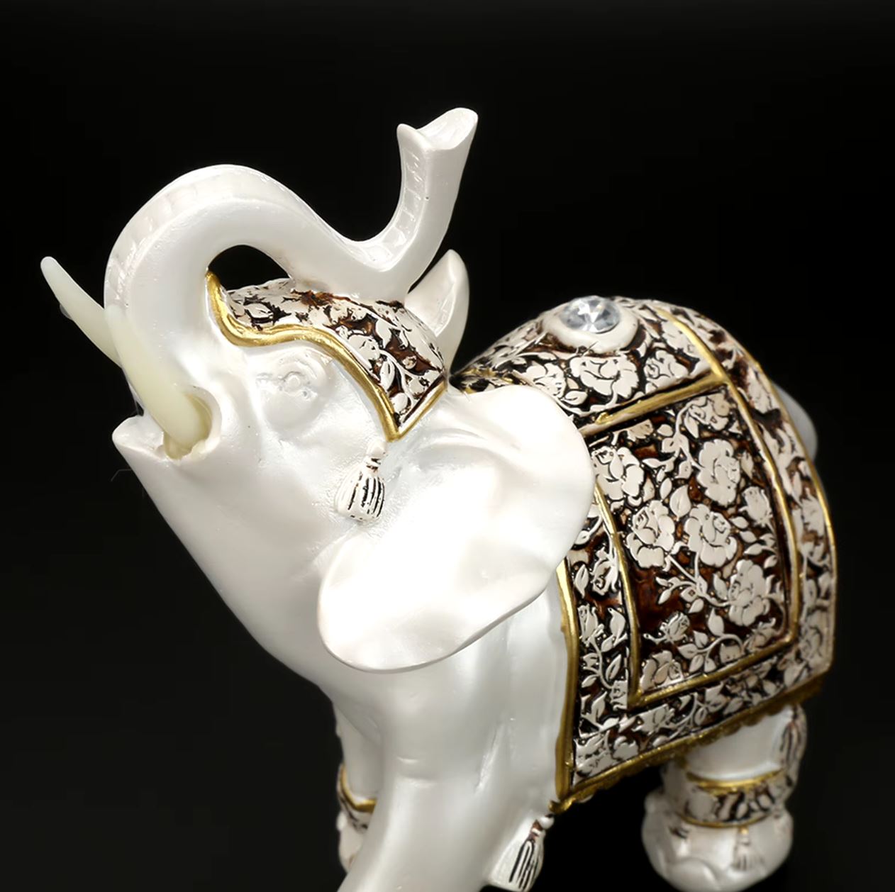 White Porcelain Elephant Statue 14 cm