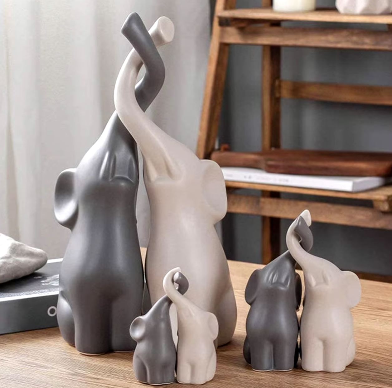 Ceramic Elephant Duo Statue 15 cm