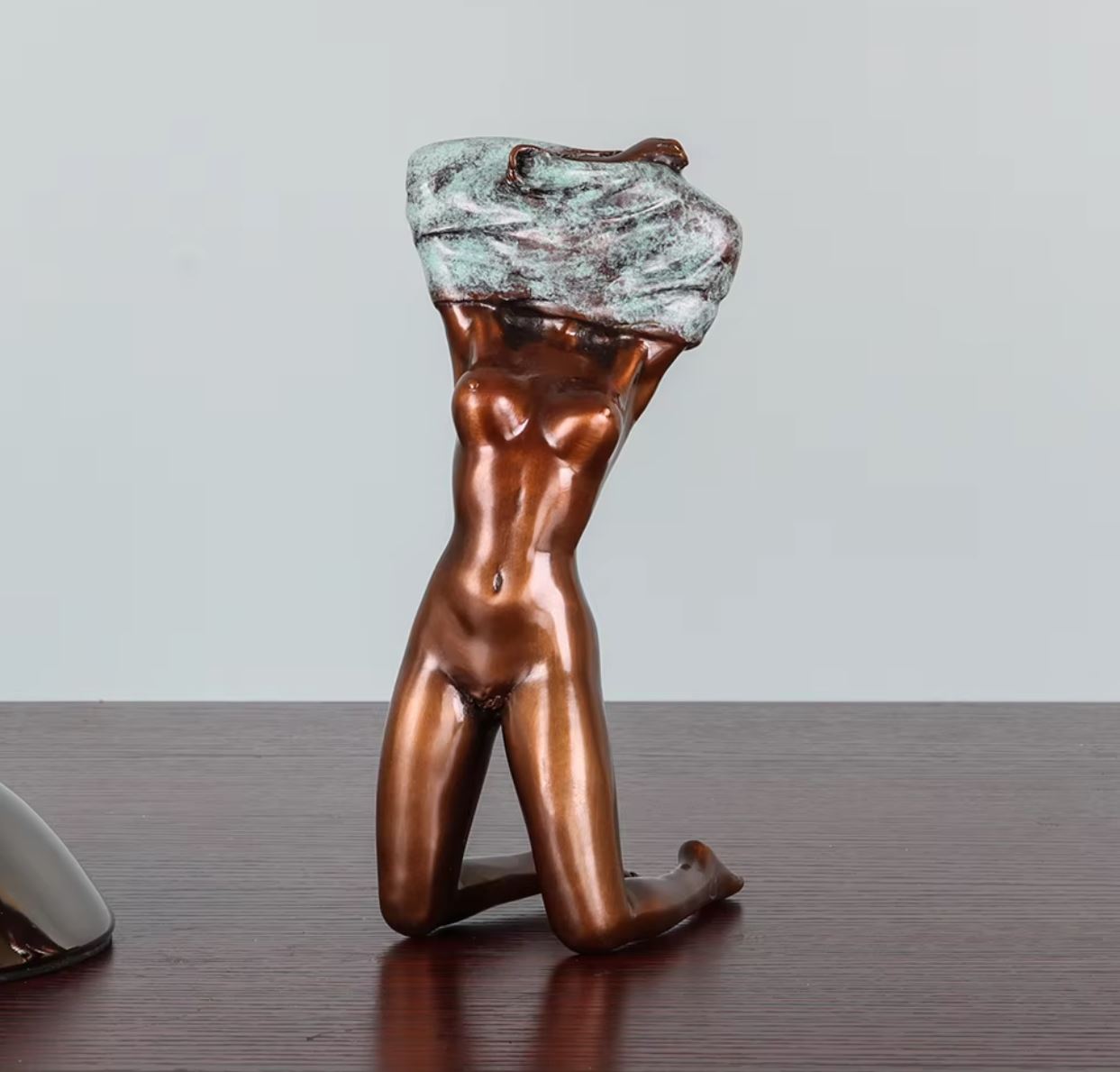 Nude Woman Statue in Bronze 17 cm