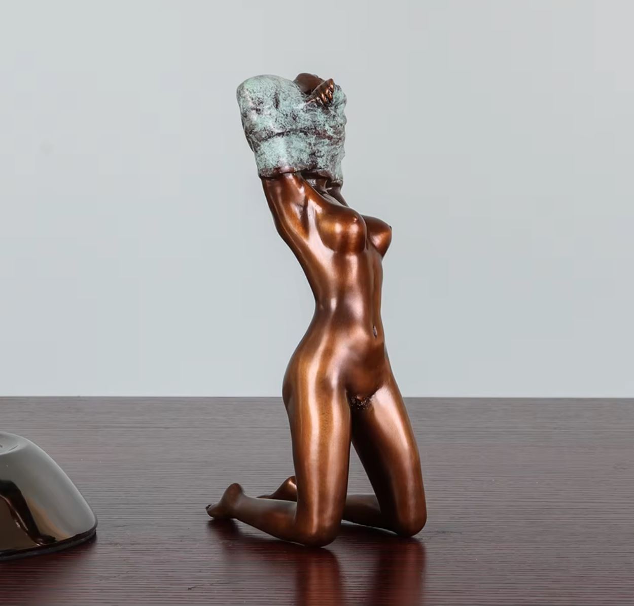 Nude Woman Statue in Bronze 17 cm