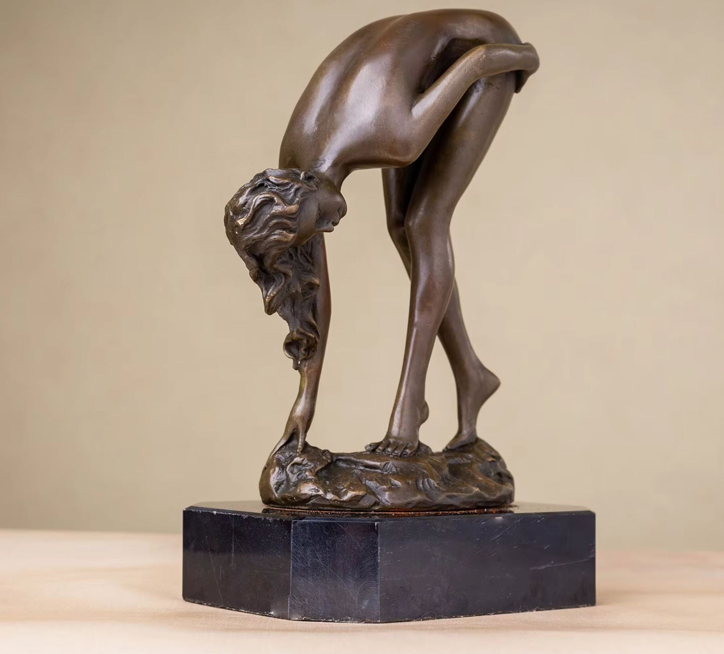 Nude Woman Statue in Bronze 19 cm