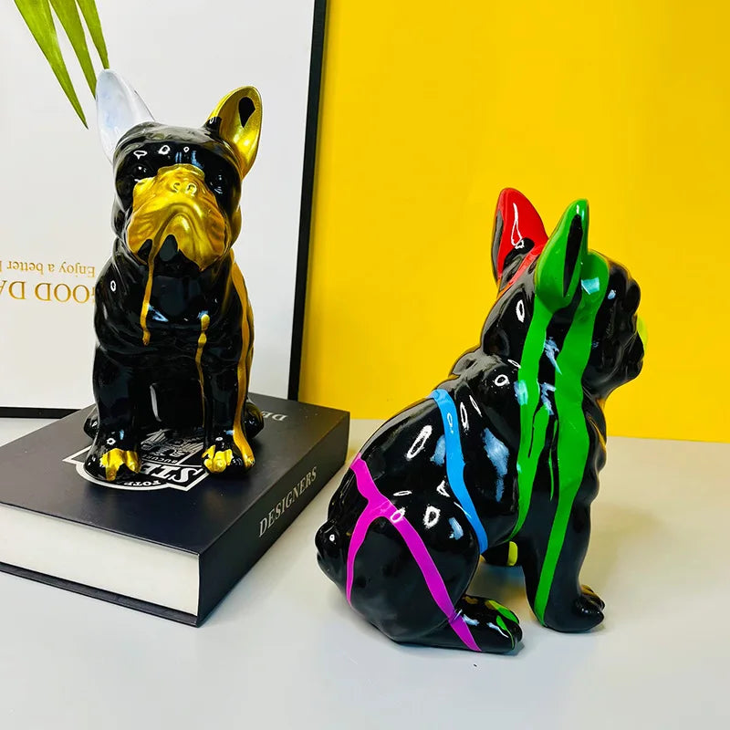 Dog Statue <br/> Seated Bulldog 21 cm