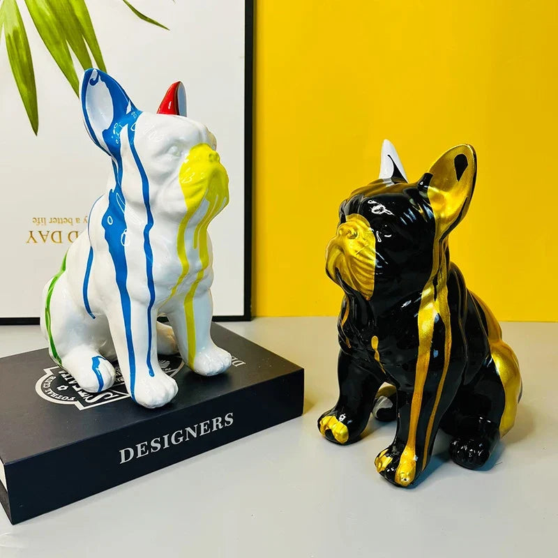 Dog Statue <br/> Seated Bulldog 21 cm