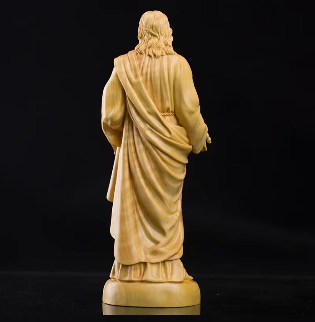 Jesus Christ Statue in Solid Wood 20 cm