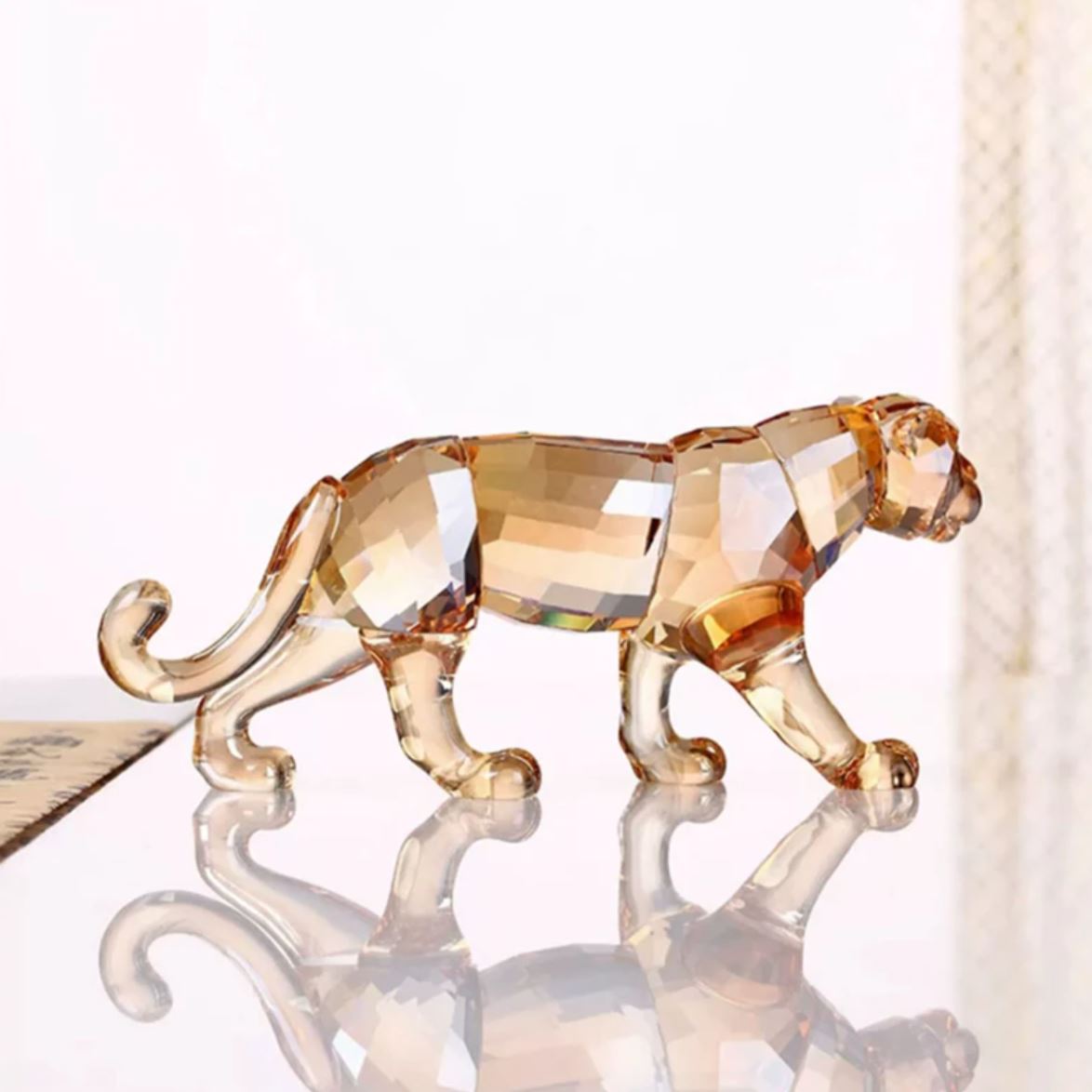 Leopard Statuette, Champagne Crystal, 6 cm