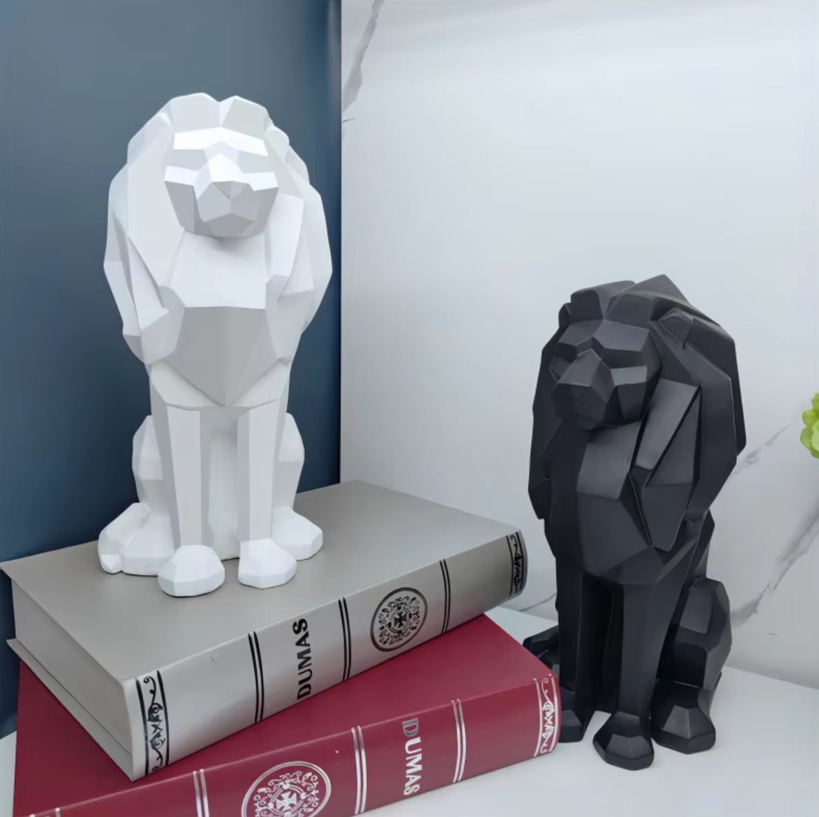 White Origami Lion Statue 26 cm