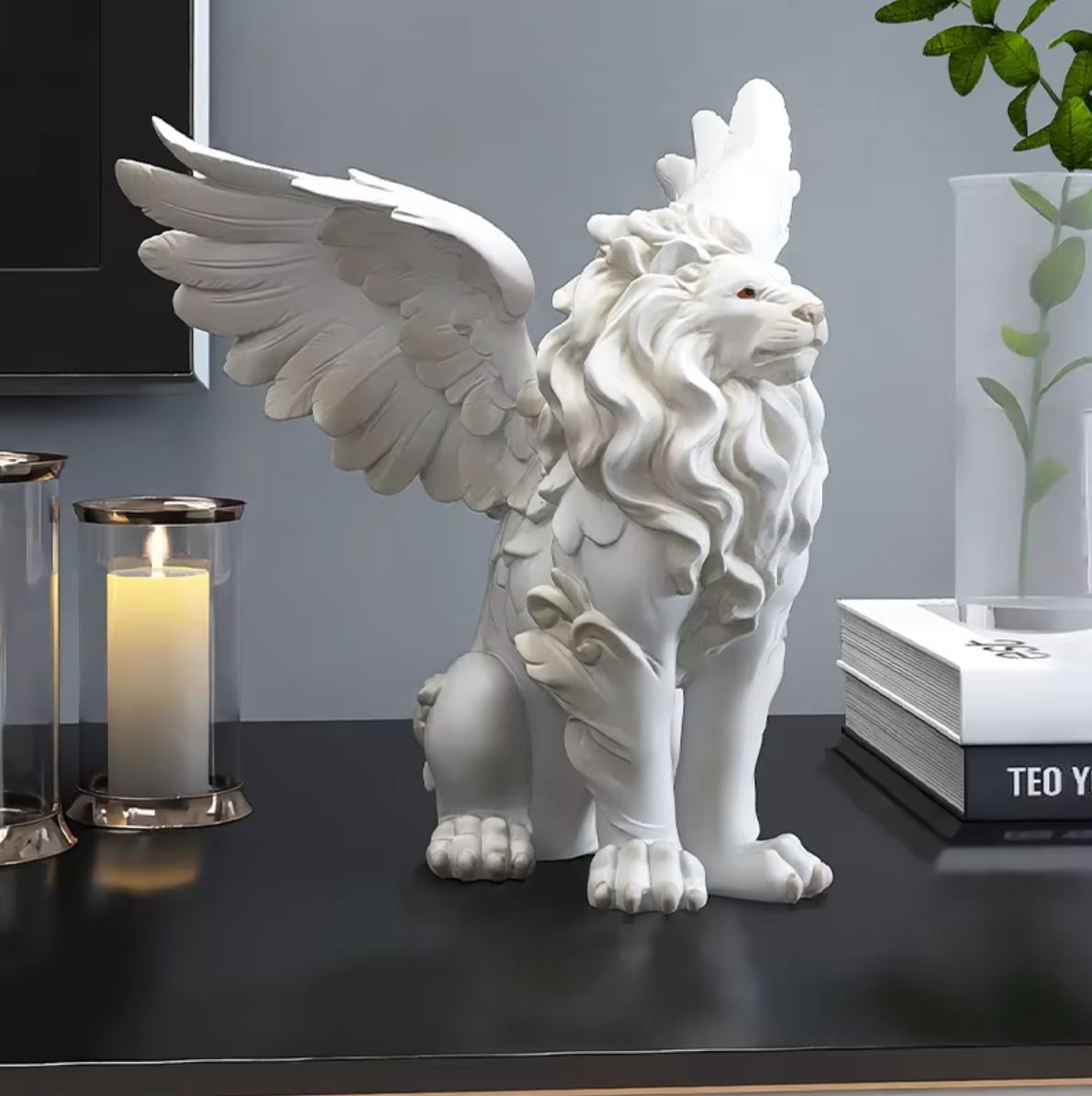 White Winged Lion Statue 27 cm