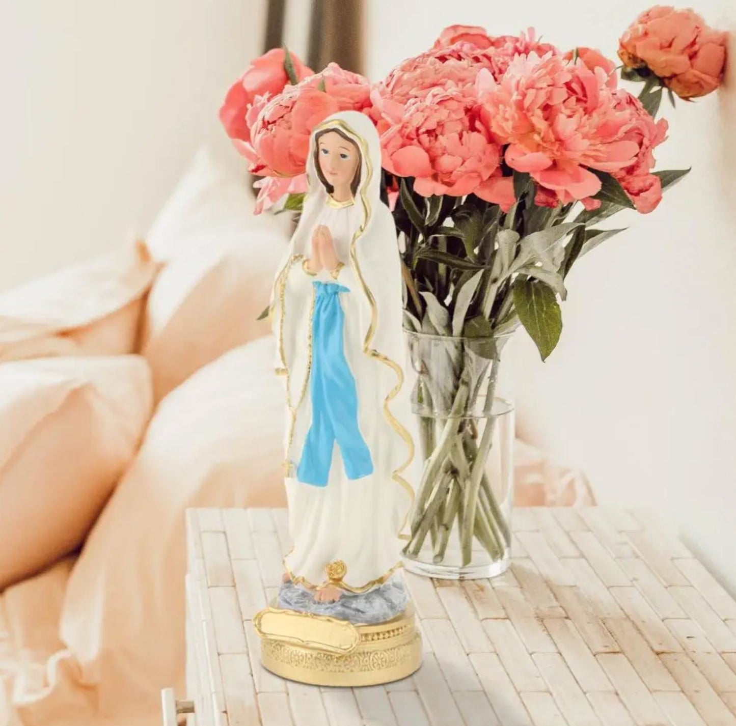 Virgin Mary Statue 22 cm