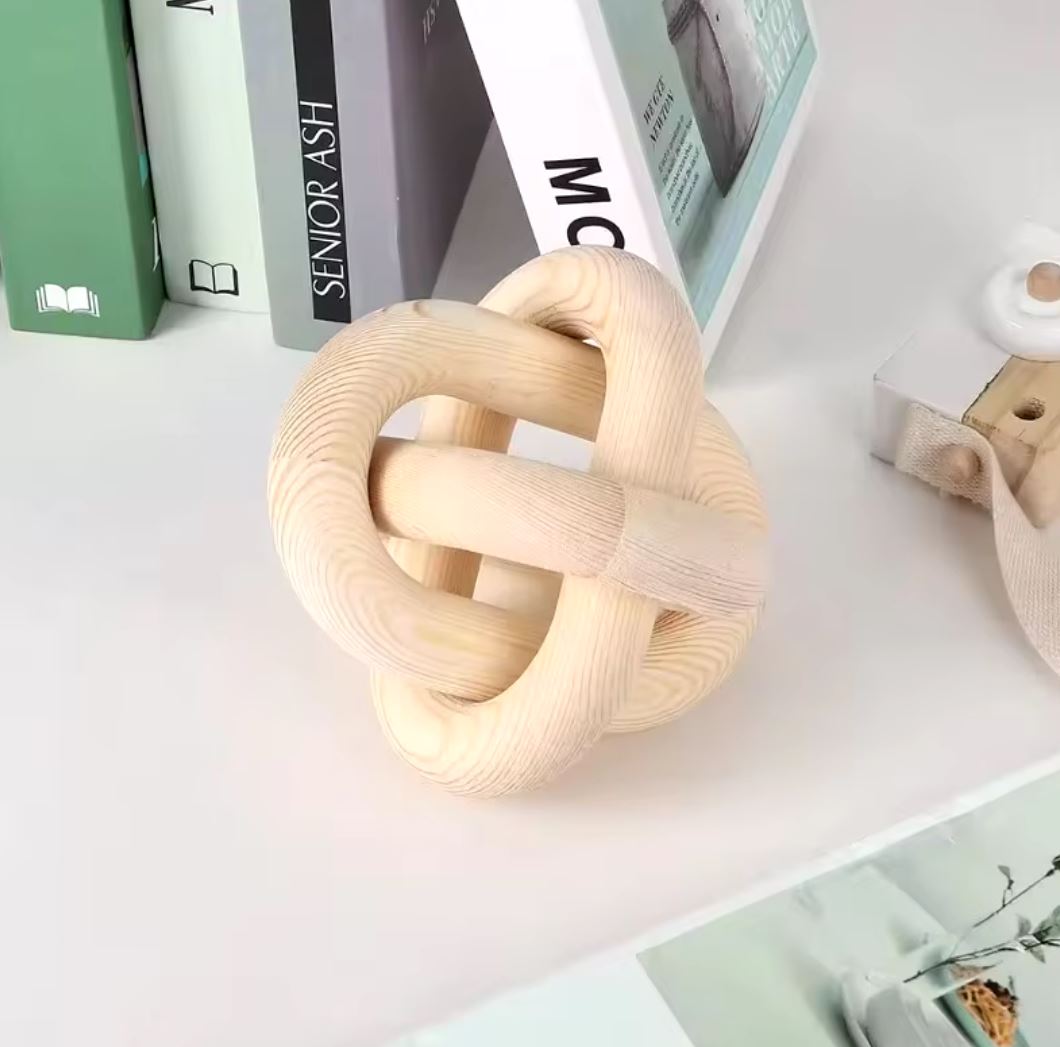 Nordic-Style Wooden Knot Statue 15 cm