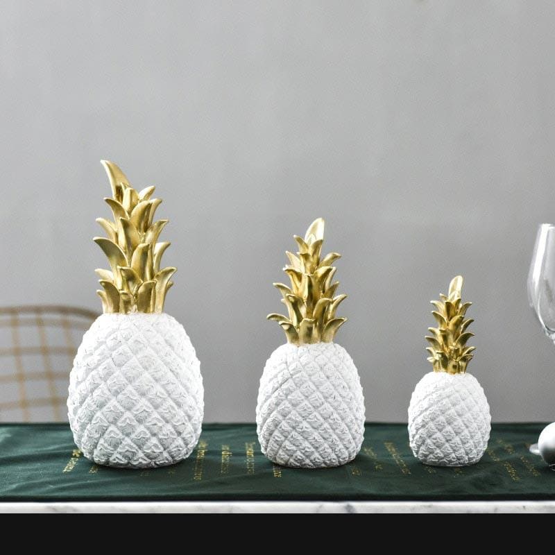 Contemporary Sculpture <br/> Matte Pineapple