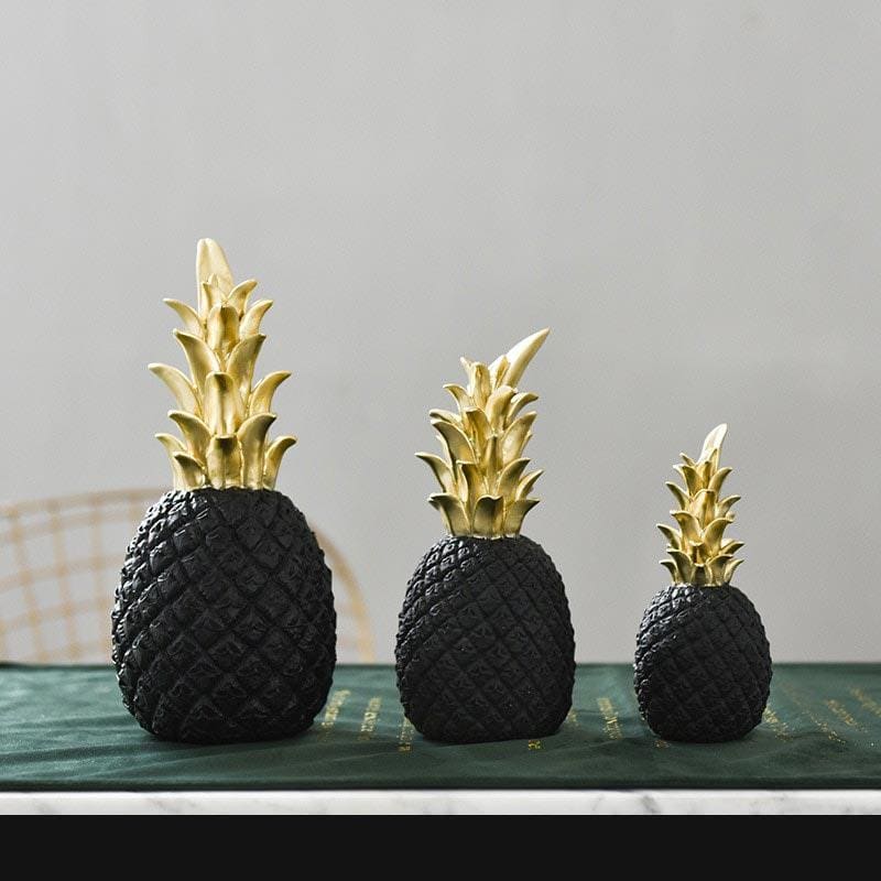 Contemporary Sculpture <br/> Matte Pineapple