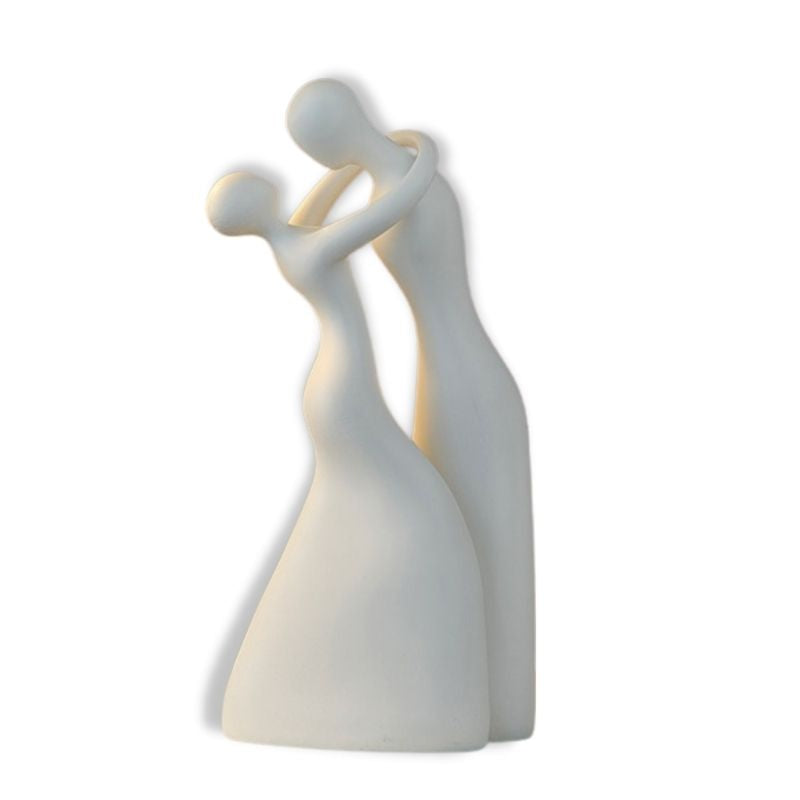 Couple Statue <br/> Resin