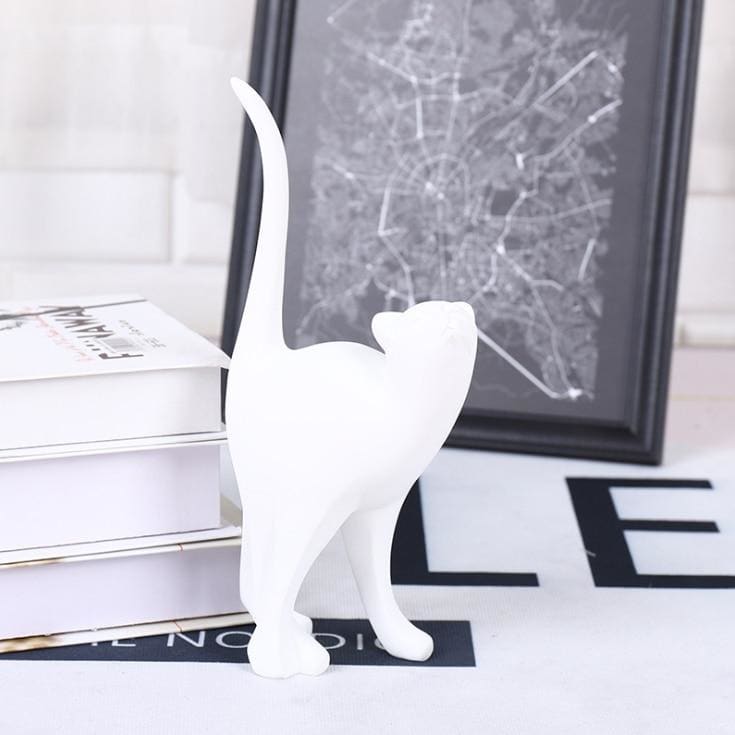 Cat Statue <br/> Contemporary