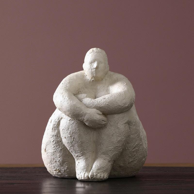 Curvy Woman Statue <br/> Clay 18 / 27 cm