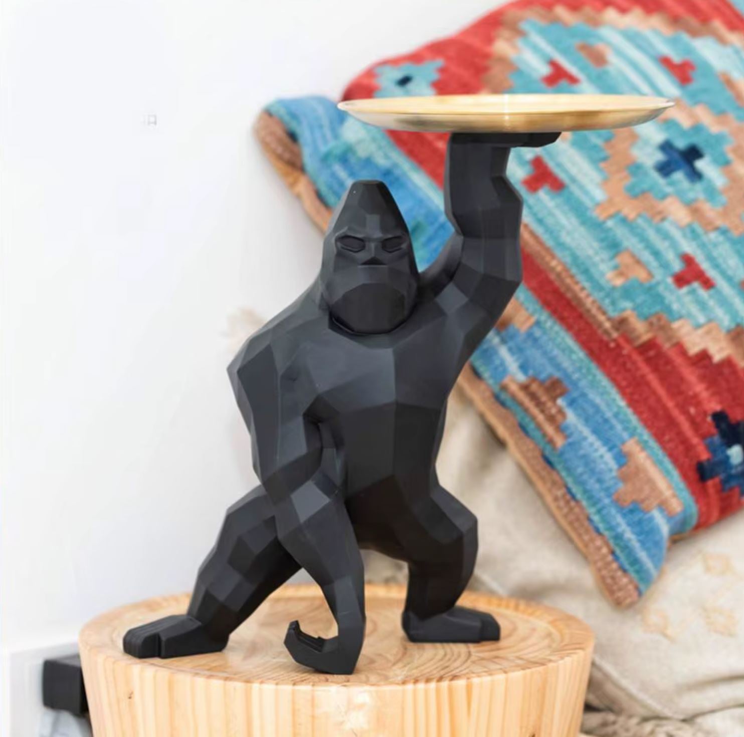 Black Gorilla Statue with Tray 33 cm