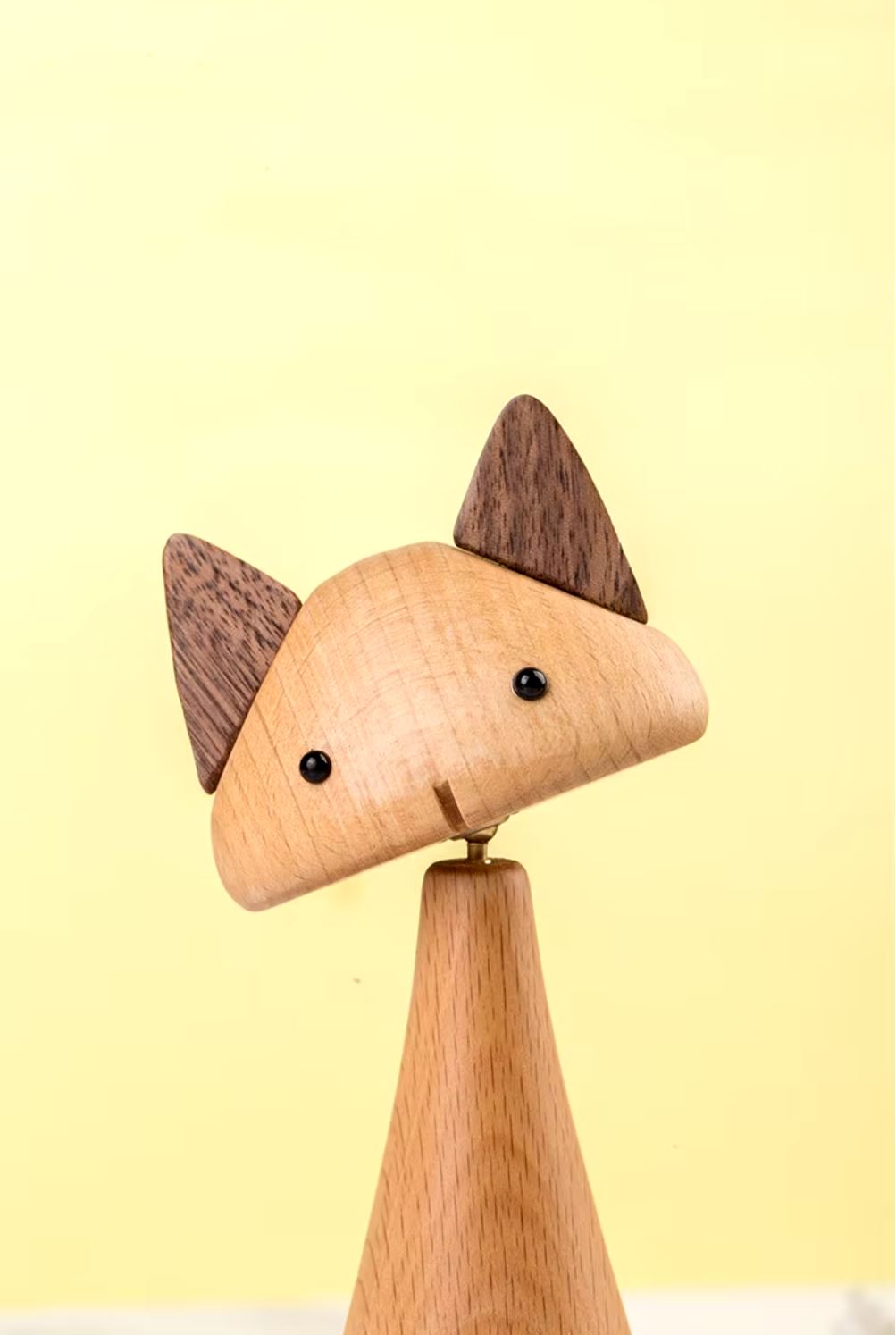 Nordic-Style Wooden Cat Statue 16 cm