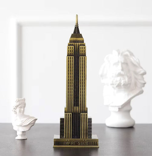 Empire State Building Statue in Metal 22 cm