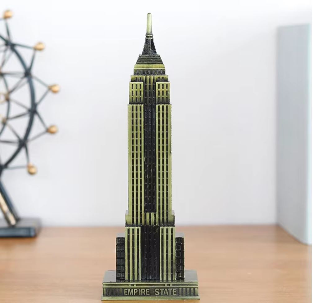 Empire State Building Statue in Metal 22 cm