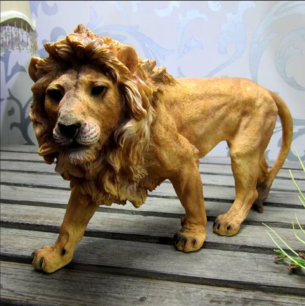 Realistic Lion Statue 24 cm