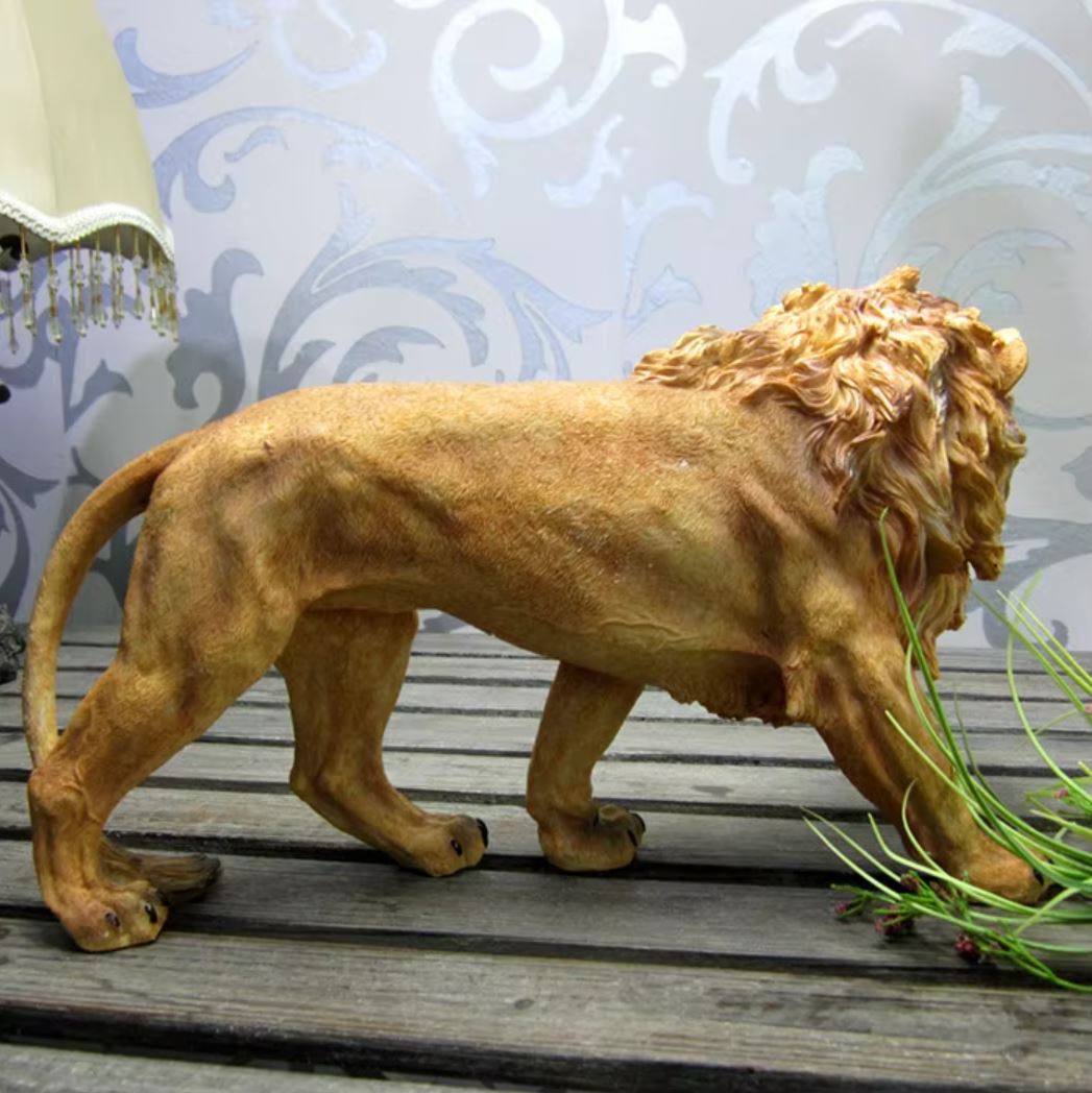 Realistic Lion Statue 24 cm