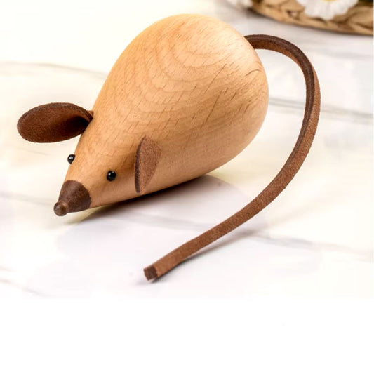 Nordic-Style Wooden Mouse Statue 6 cm