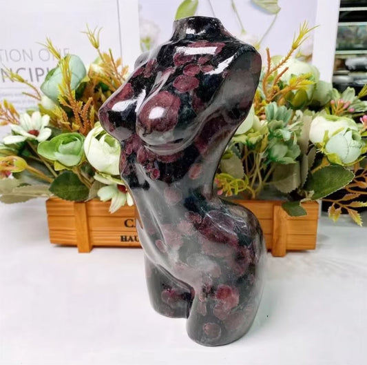 Woman Bust in Stone 18 cm