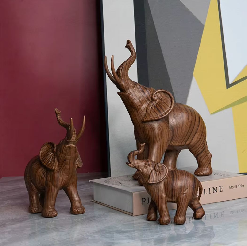 Elephant Statue in Resin, Wood-Effect, 13 cm