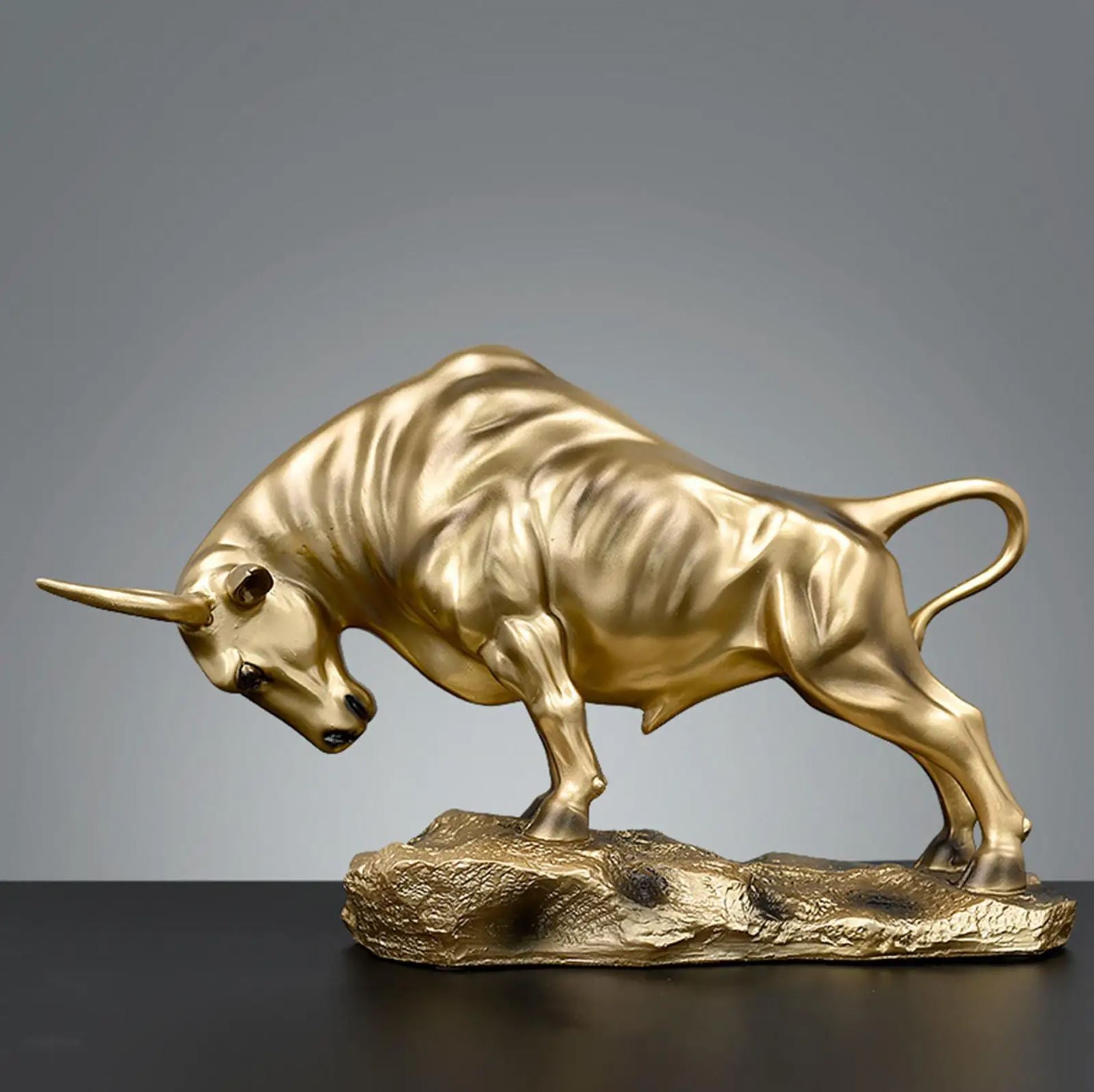 Gold Bull Statue 20 cm