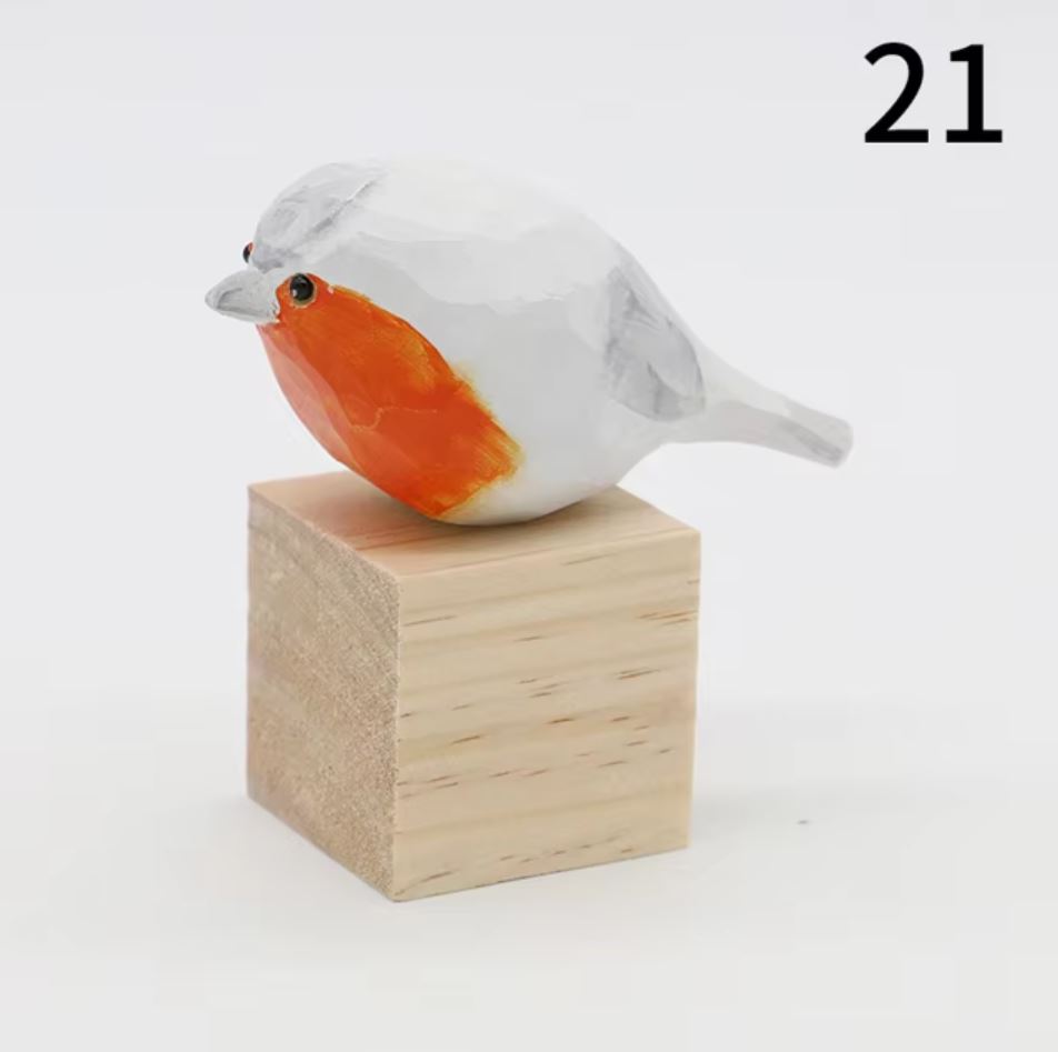 Bird Statuette in Wood 4 cm