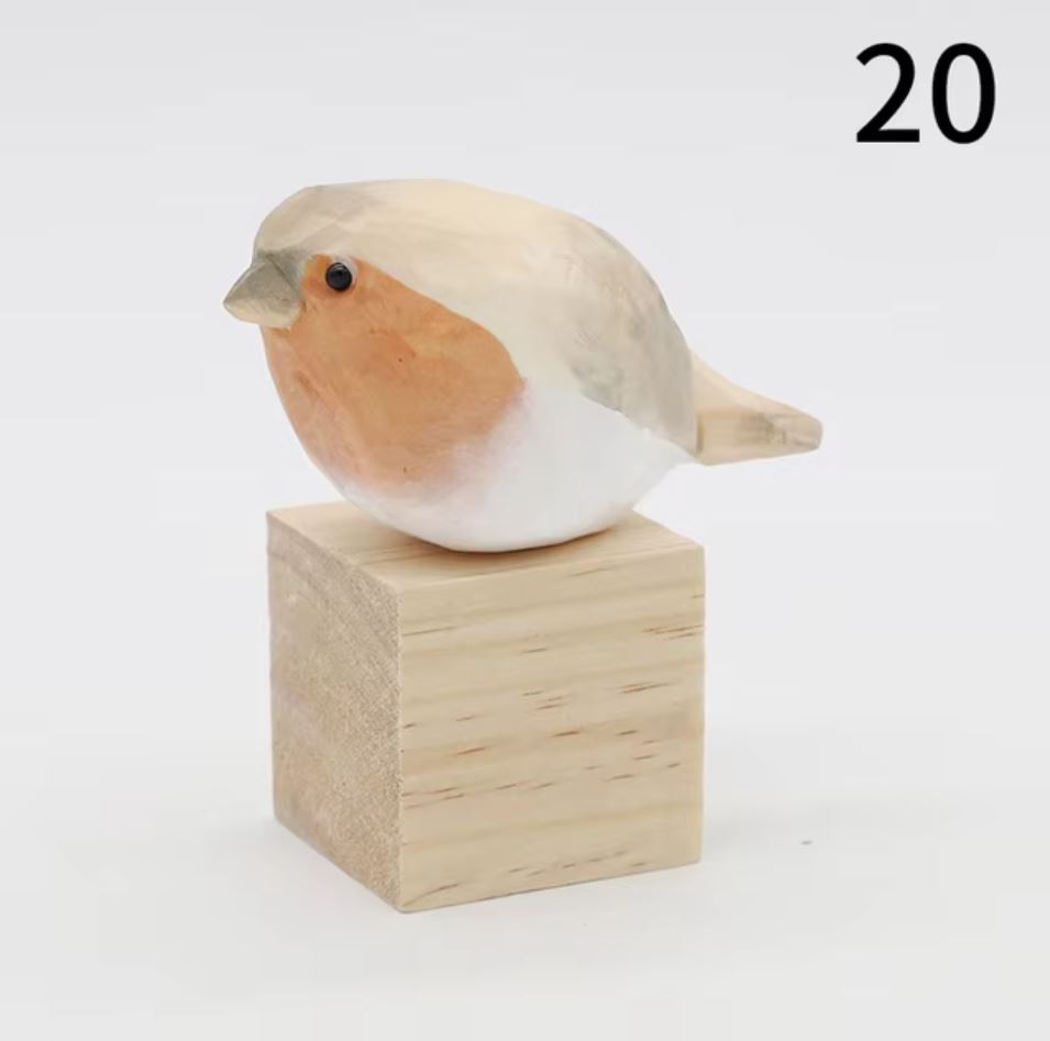 Bird Statuette in Wood 4 cm
