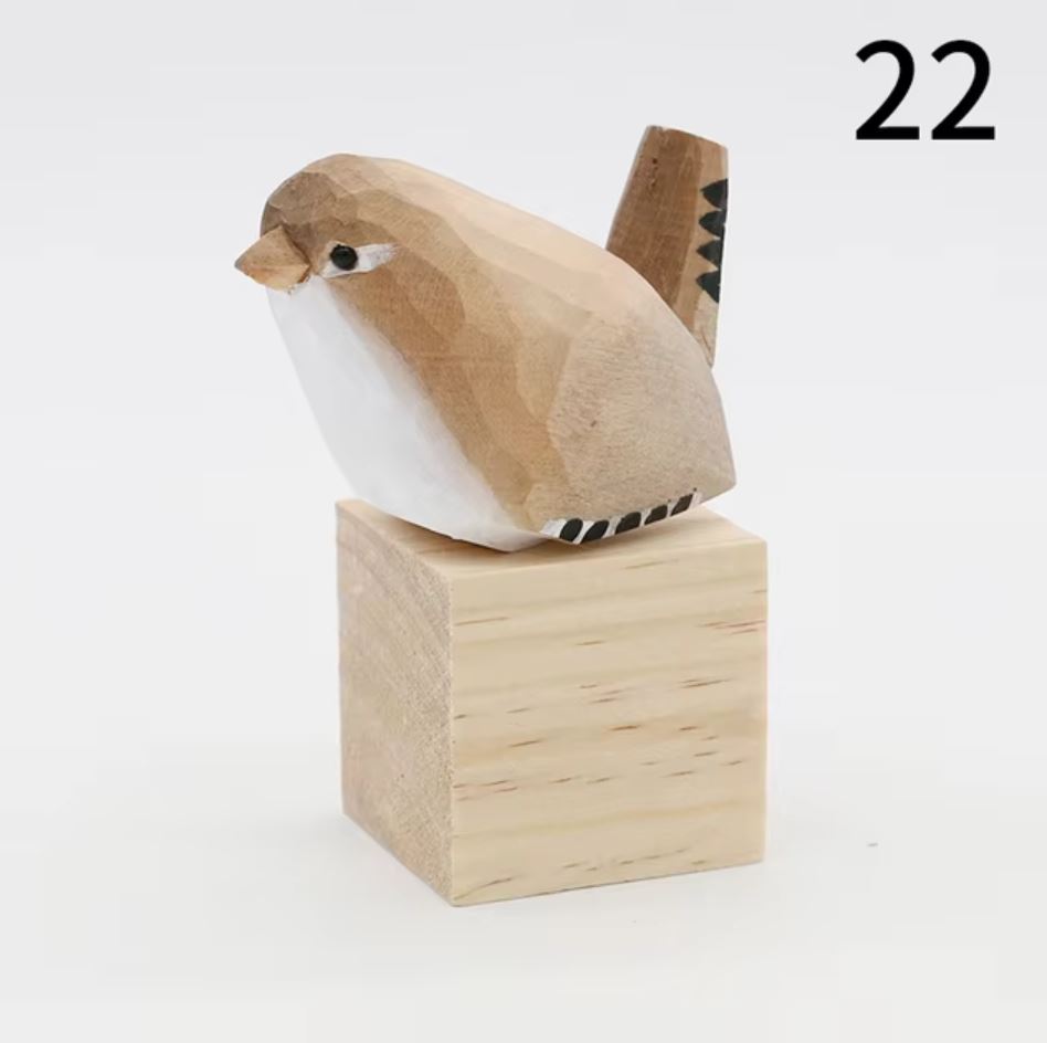 Bird Statuette in Wood 4 cm