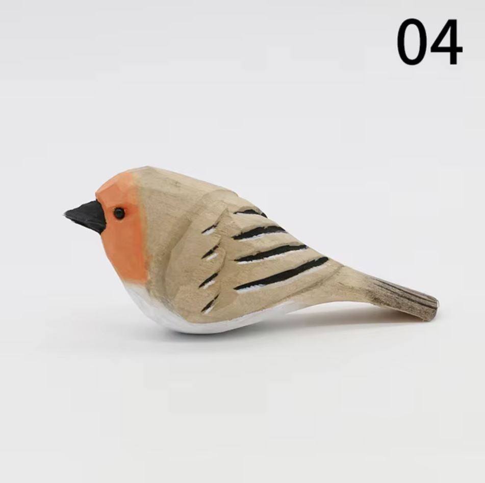 Bird Statuette in Wood 4 cm