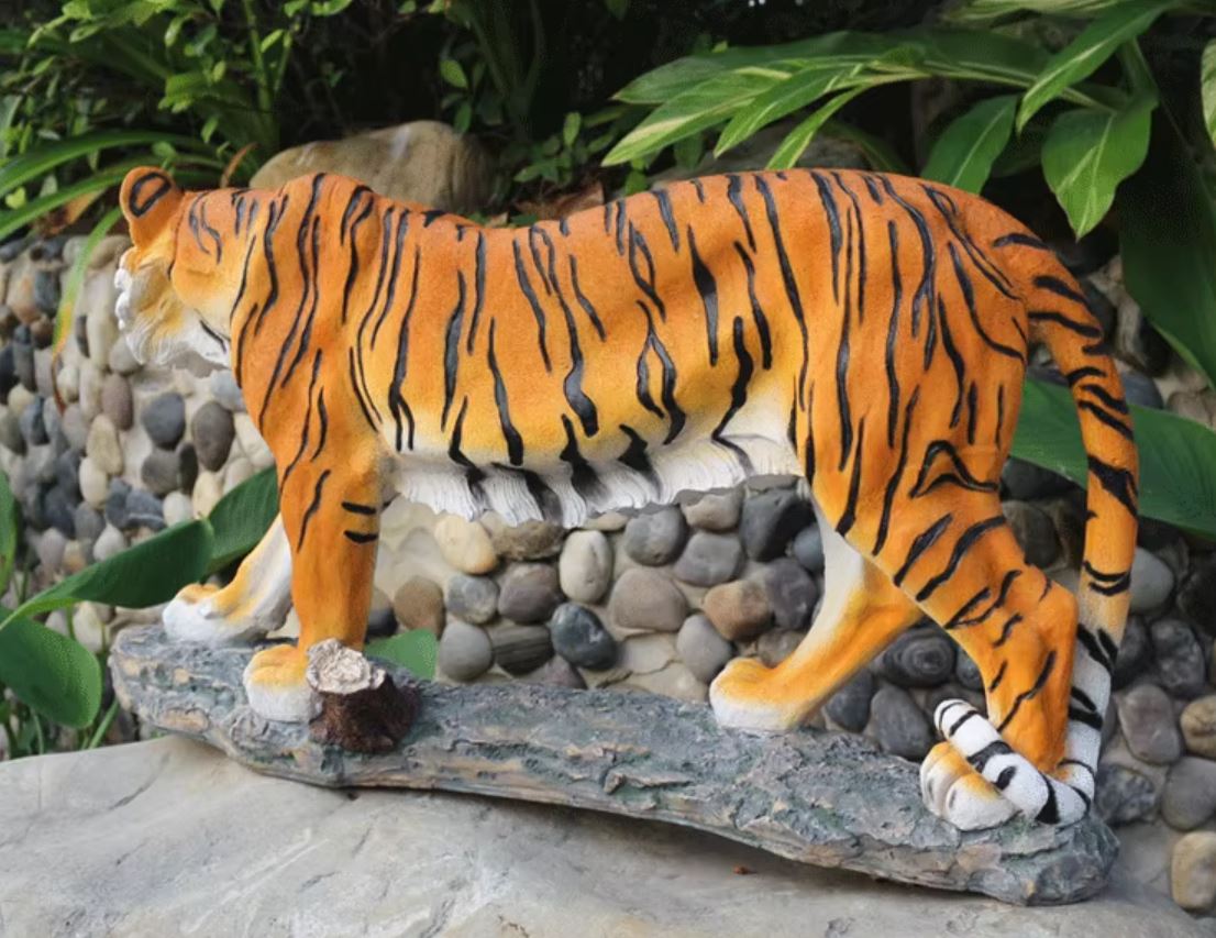 Realistic Outdoor Tiger Statue 20 cm