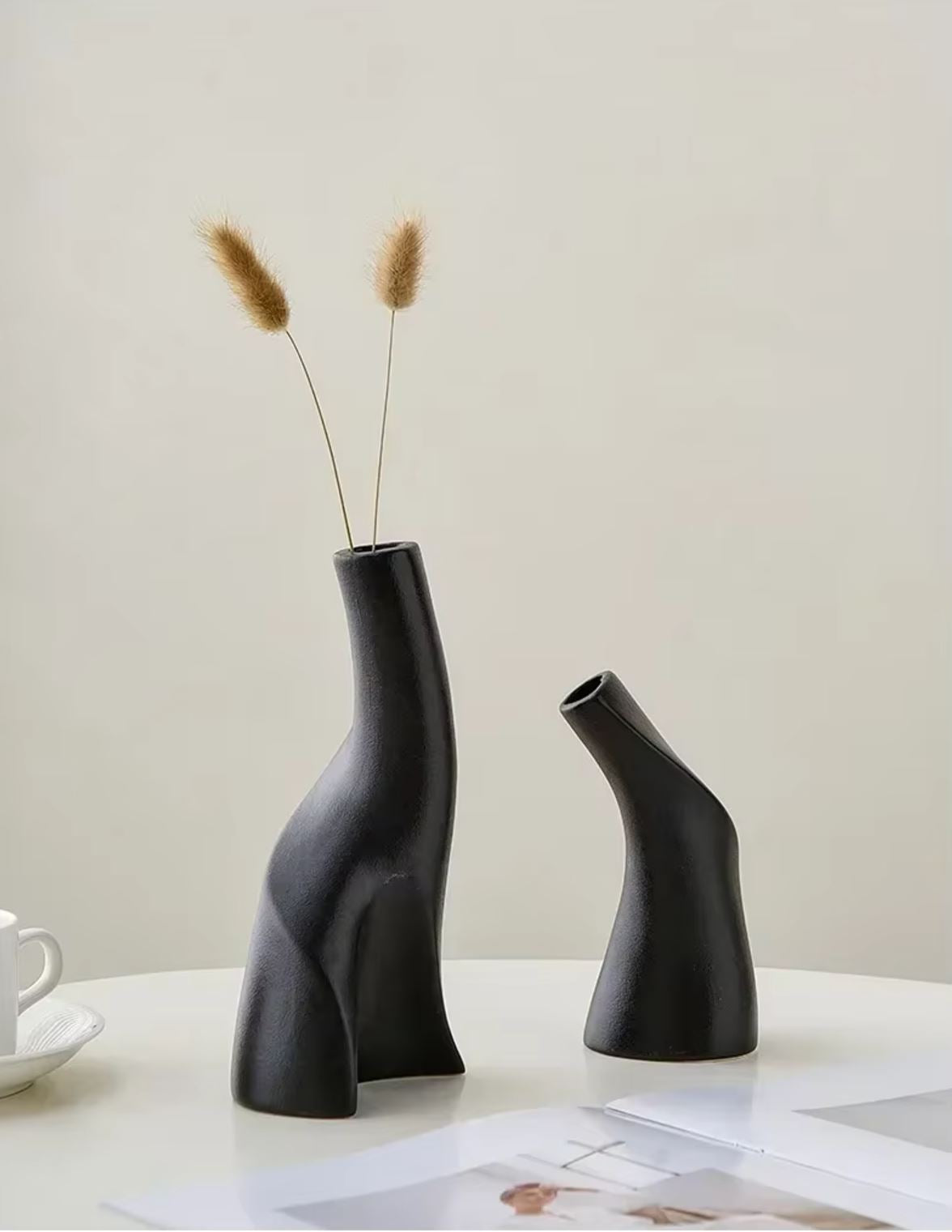 Black Nordic Ceramic Vase 20 cm